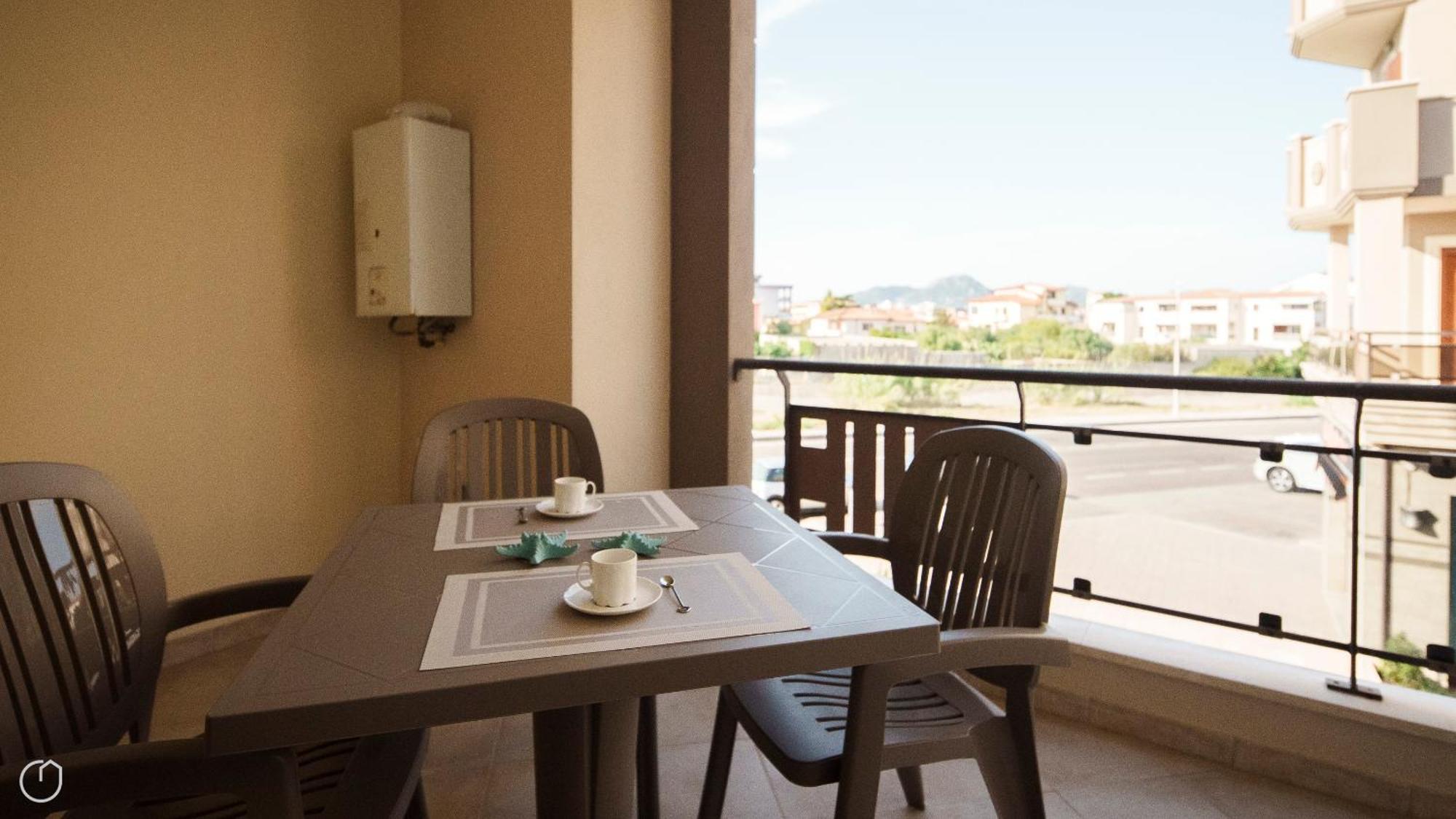 Welcomely - Xenia Boutique House Olbia Bagian luar foto