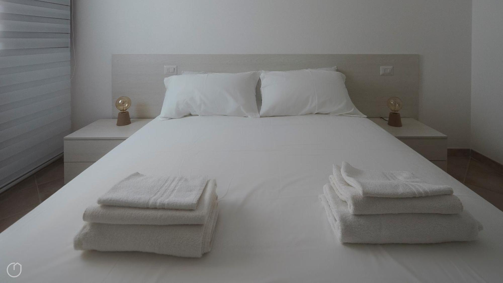 Welcomely - Xenia Boutique House Olbia Bagian luar foto