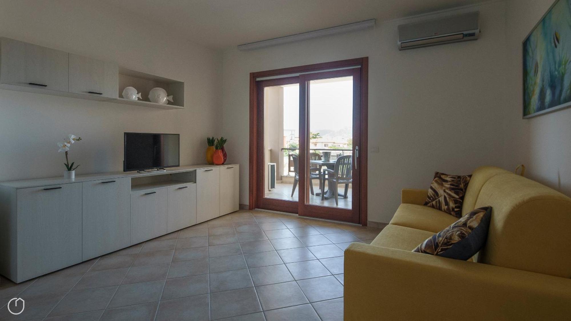 Welcomely - Xenia Boutique House Olbia Bagian luar foto