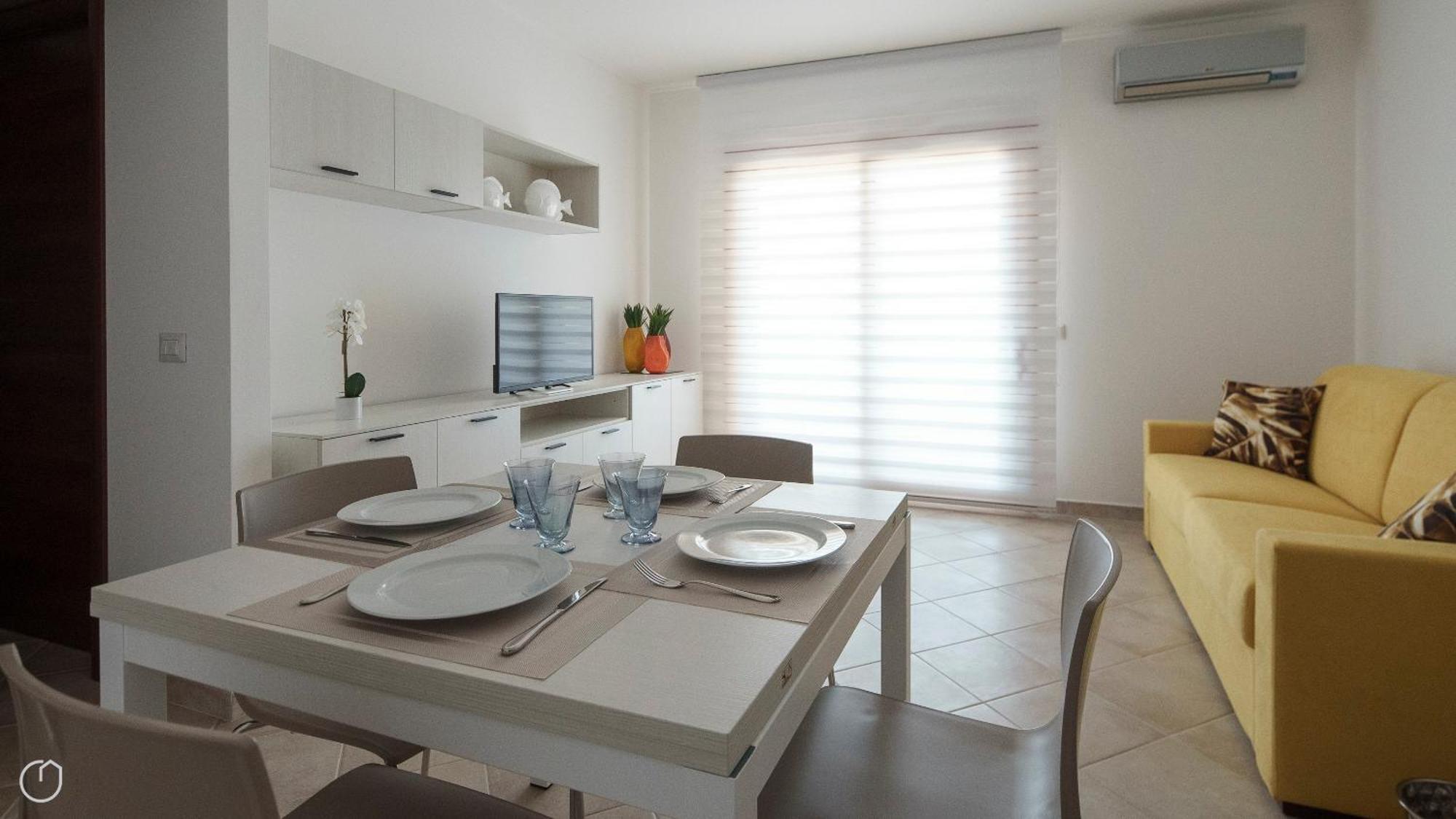 Welcomely - Xenia Boutique House Olbia Bagian luar foto